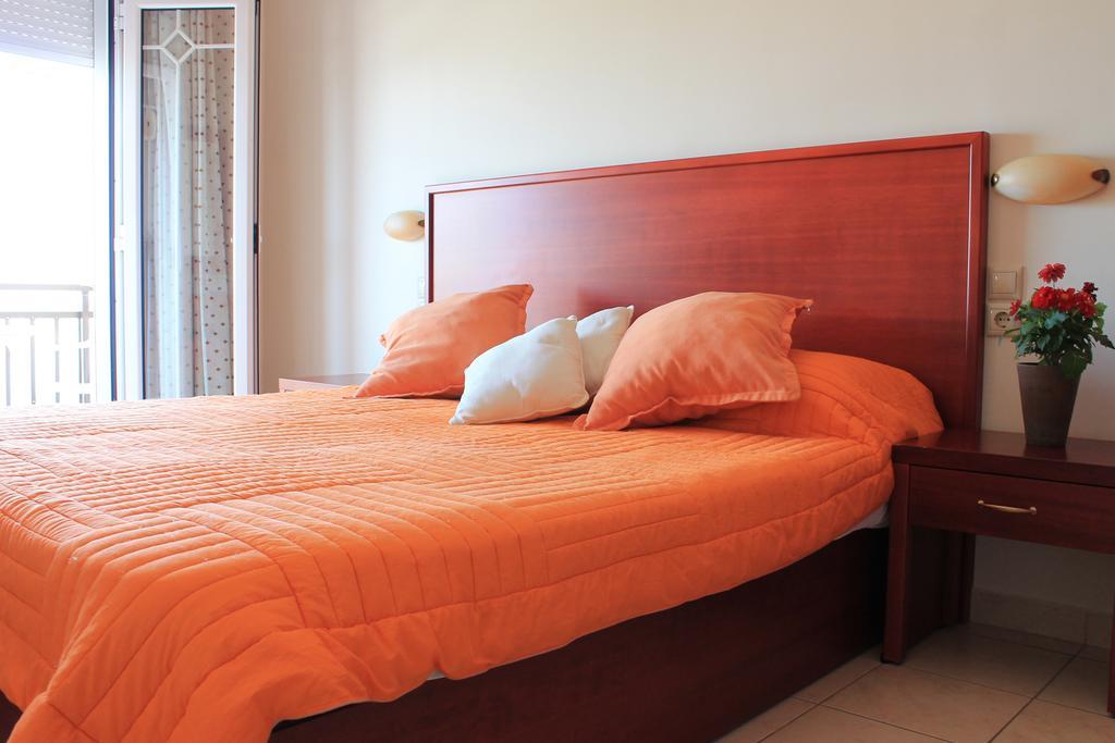 Xaris Hotel ปลาตาโมนาส ห้อง รูปภาพ